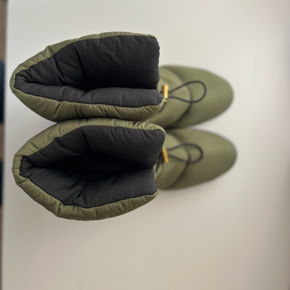 JCrew Elsa Puffer Boot - Picture 6 of 7